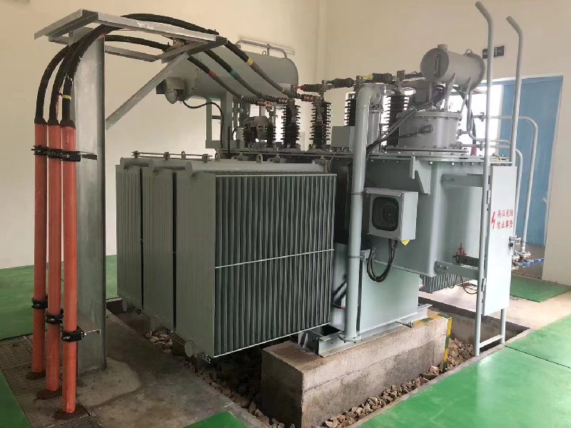 800 kVA'ya kadar ve 800 kVA'ya kadar olan dağılım transformatörü karşılaştırması